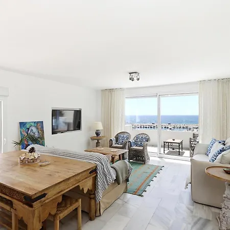 Puerto Banus Harbour View 马尔韦利亚