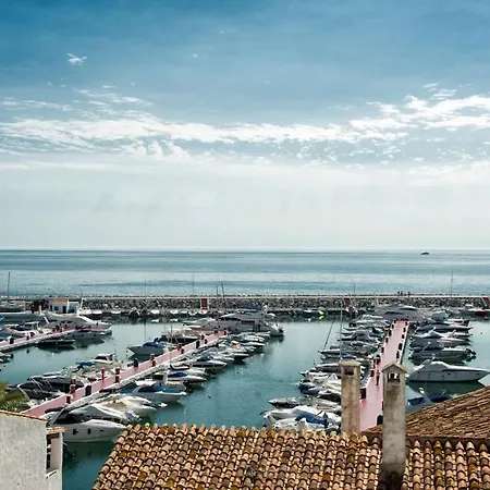 Puerto Banus Harbour View Апартаменты *